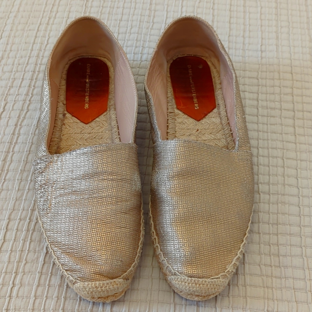 DVF gold espadrille closed toe flats